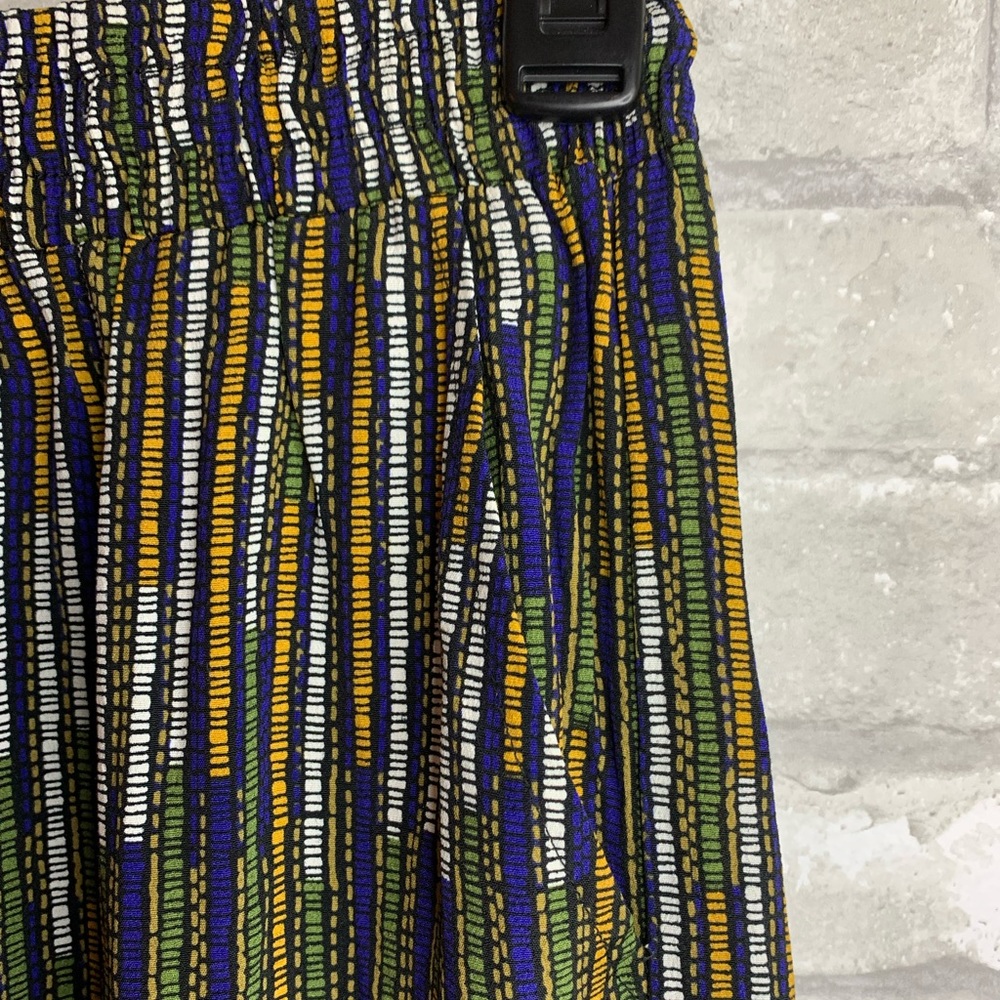 ☎️ H&M Stripped Maxi Skirt size 4 summer beach side slit geometric - Picture 3 of 6